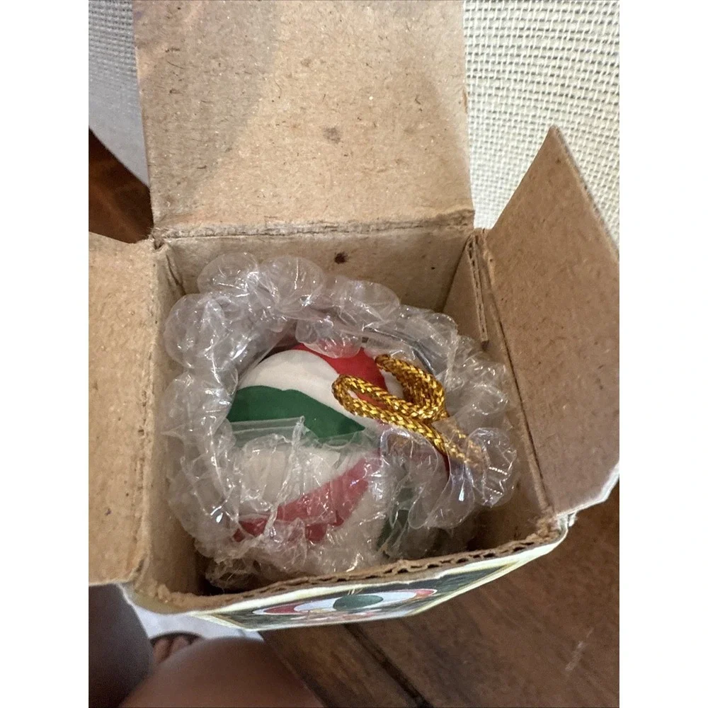 VINTAGE NOBEL HALL FLYING HIGH TEDDY LITE-UP BALLOON ORNAMENT New Box Christmas